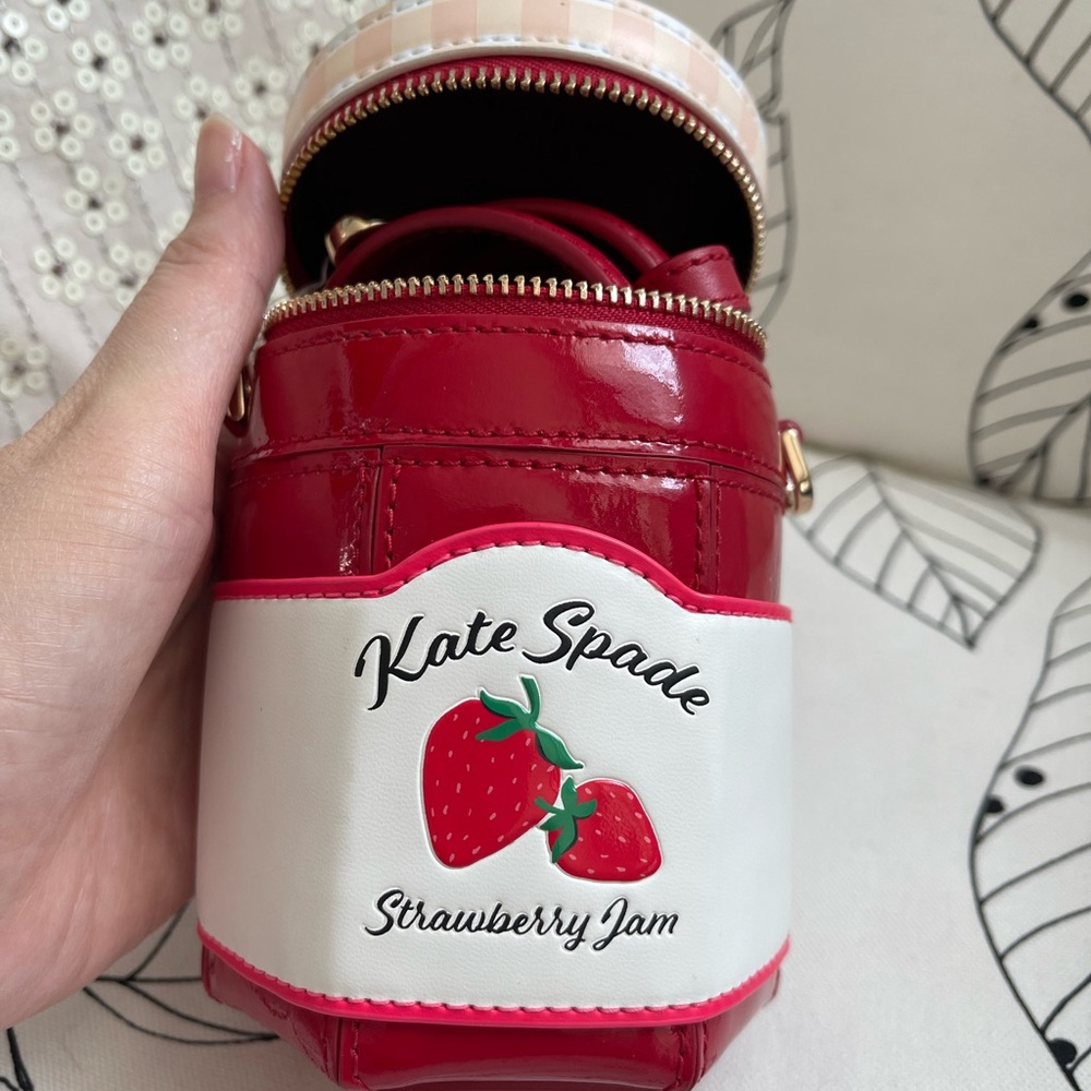 Kate spade Strawberry Dreams 3D Jam Crossbody - Picture 6 of 8